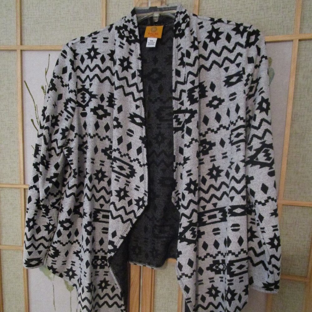 Ladies PXL Ruby Lane Southerwestern black/grey cardigan shrug sweater